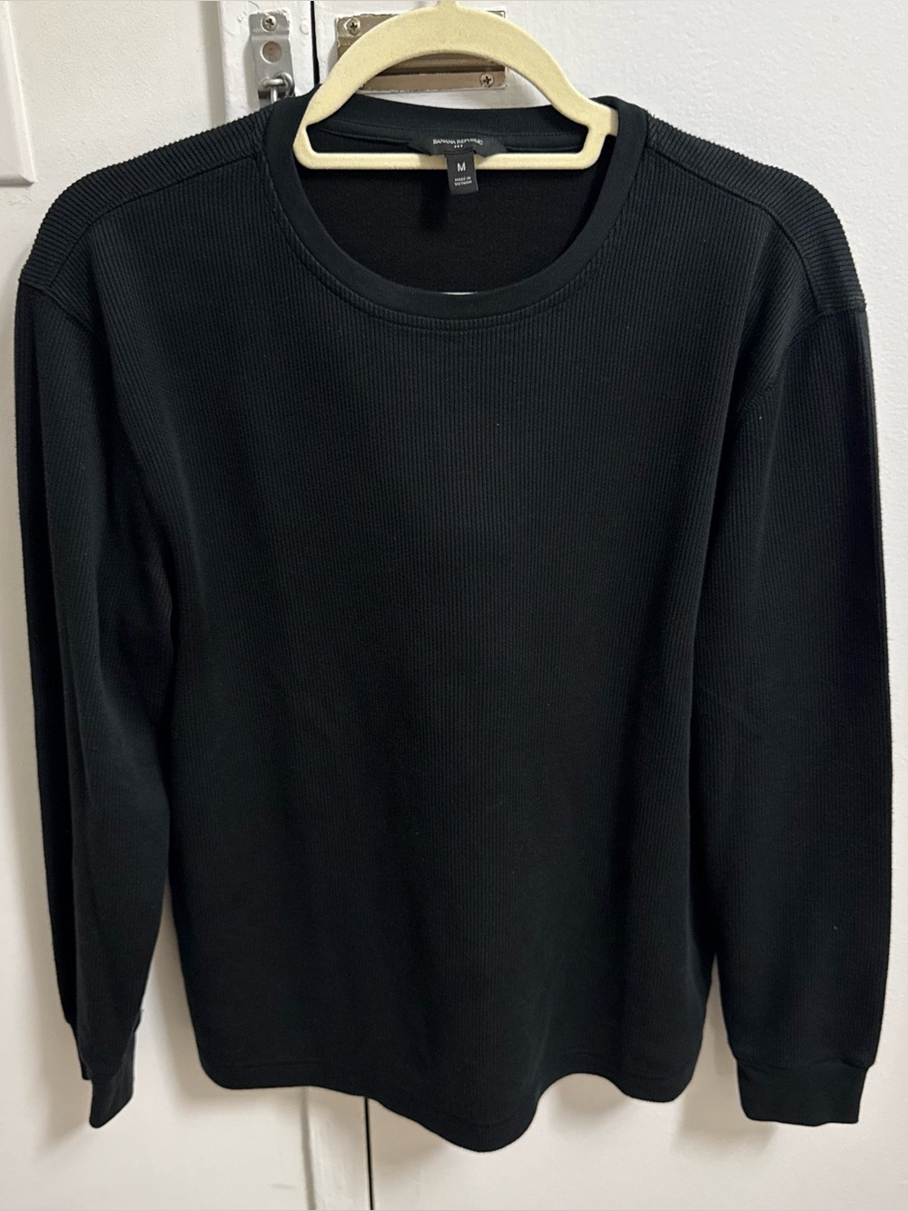 Banana Republic Crew Neck Thermal